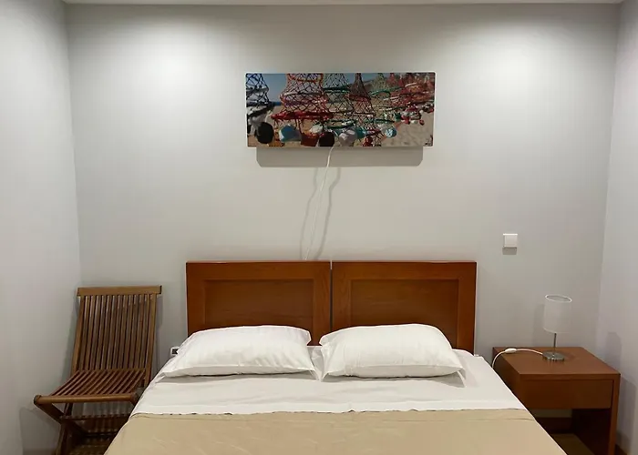 Bed & Seaside